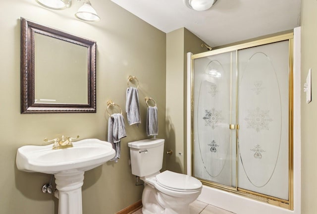 1560 Fairway Cir, Geneva, IL 60134 - bathroom with a shower stall and tile patterned floors