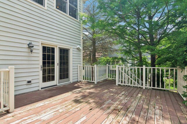 1560 Fairway Cir, Geneva, IL 60134 - view of deck