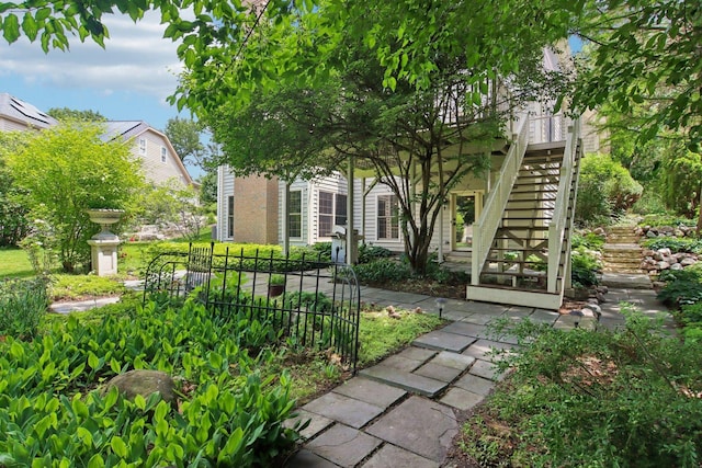 1560 Fairway Cir, Geneva, IL 60134 - view of front of home with stairway