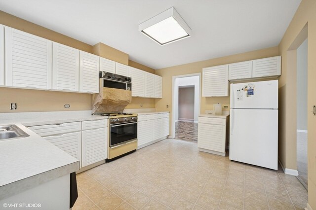 13 Chipping Campden Dr, South Barrington, IL 60010 - kitchen featuring white appliances, light countertops, and light tile patterned floors
