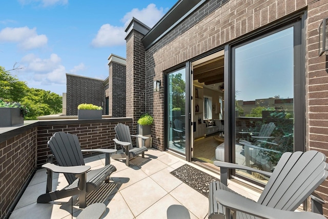 2756 N Magnolia Ave Unit Ph, Chicago, IL 60614 - view of patio / terrace
