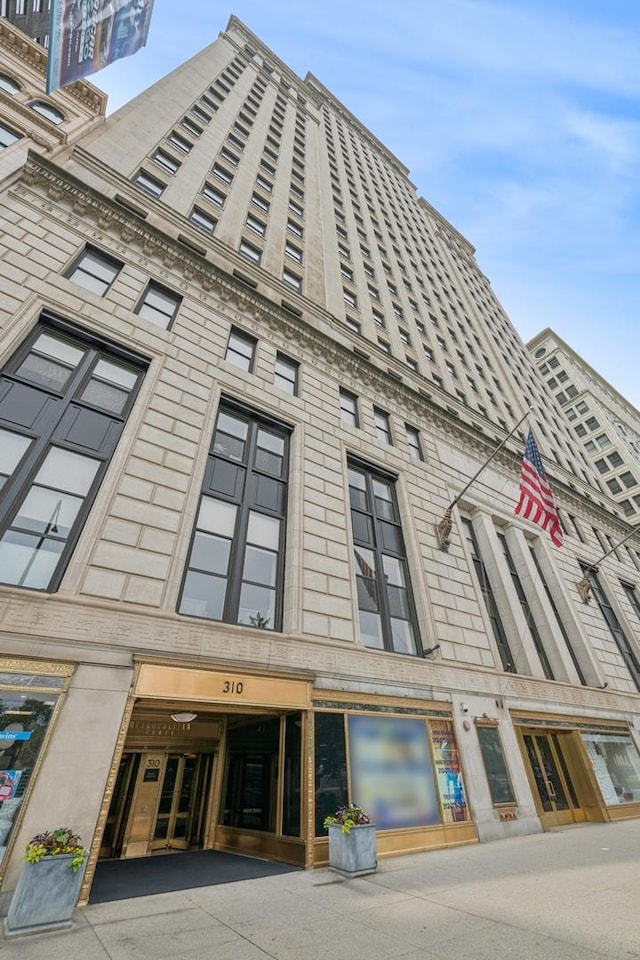 310 S Michigan Ave Unit 1804, Chicago, IL 60604 - view of building exterior