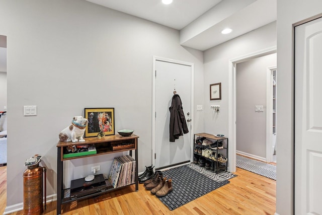 1639 W Farwell Ave Unit 1, Chicago, IL 60626 - foyer entrance featuring wood finished floors and recessed lighting