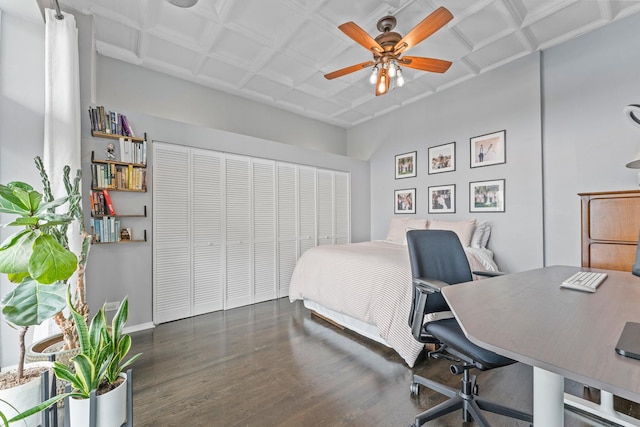 1307 S Wabash Ave Unit 413, Chicago, IL 60605 - bedroom featuring wood finished floors, an office area, and ceiling fan