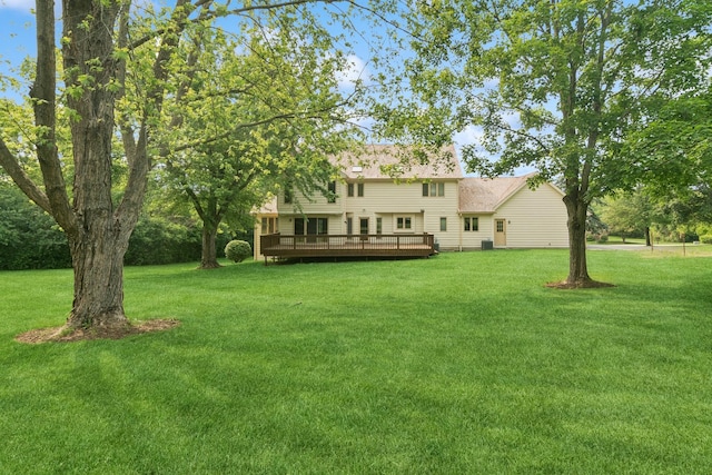 6513 High Meadow Ct, Long Grove, IL 60047 - rear view of property featuring a wooden deck and a yard
