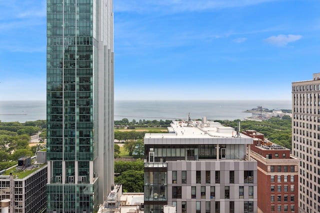 40 E 9th St Unit 1609, Chicago, IL 60605 - view of city featuring a nearby body of water