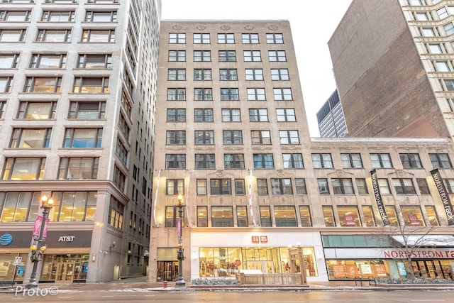 20 N State St Unit 1012, Chicago, IL 60602 - view of building exterior