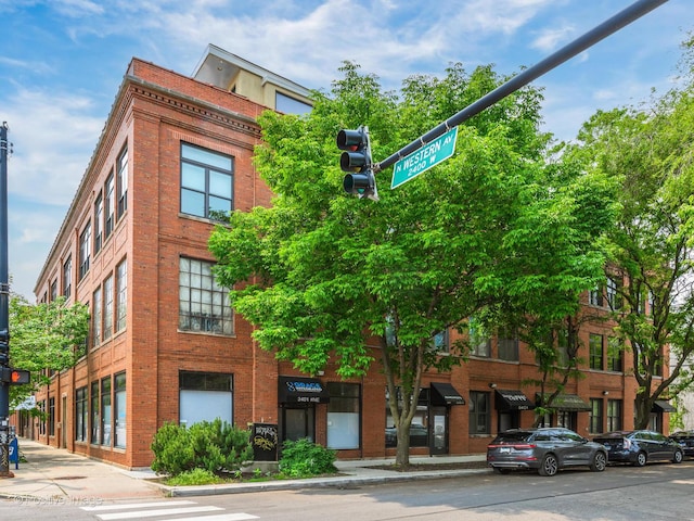 2401 W Ohio St Unit 24, Chicago, IL 60612 - photo 1