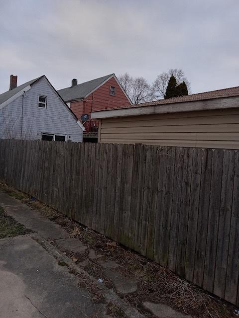 3307 W 37th Pl, Chicago, IL 60632 - view of yard
