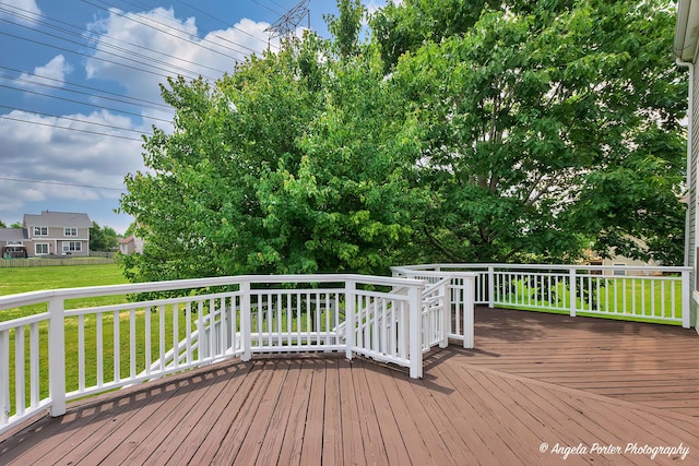 179 Cascade Dr, Crystal Lake, IL 60012 - wooden deck with a lawn