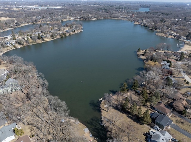 308 Dunbar Rd, Mundelein, IL 60060 - aerial view of property and surrounding area with a nearby body of water and nearby suburban area