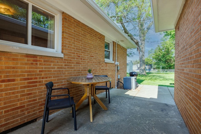 103 N Adelaide St, Normal, IL 61761 - view of patio / terrace