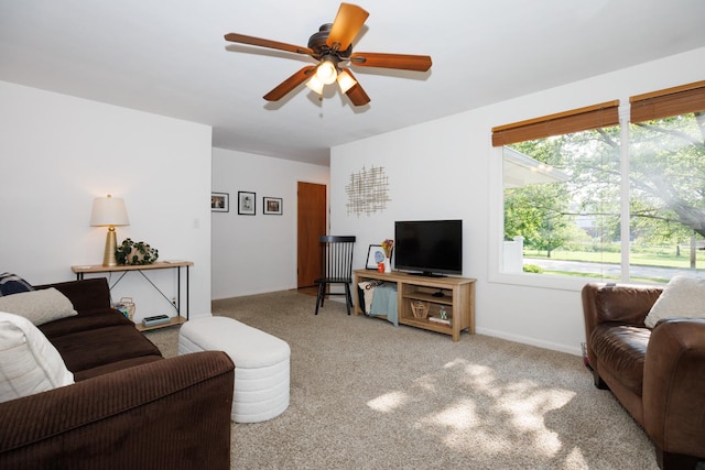 103 N Adelaide St, Normal, IL 61761 - living room featuring a ceiling fan and carpet