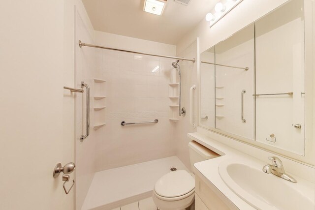 7240 Franklin St Unit 2A, Forest Park, IL 60130 - full bath with a shower and vanity