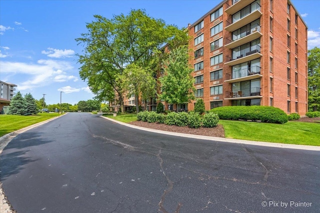 2000 Saint Regis Dr Unit 1D, Lombard, IL 60148 - view of apartment building / complex
