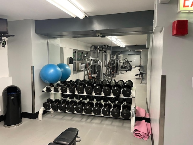 4950 N Marine Dr Unit 1105, Chicago, IL 60640 - view of workout area