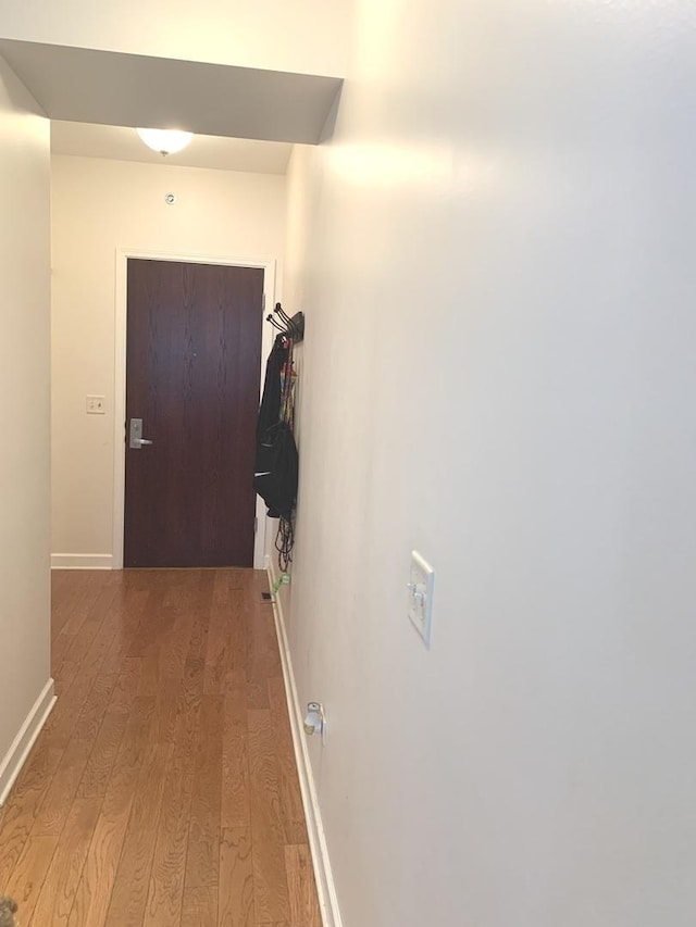 1400 S Michigan Ave Unit 911, Chicago, IL 60605 - corridor featuring wood finished floors and baseboards