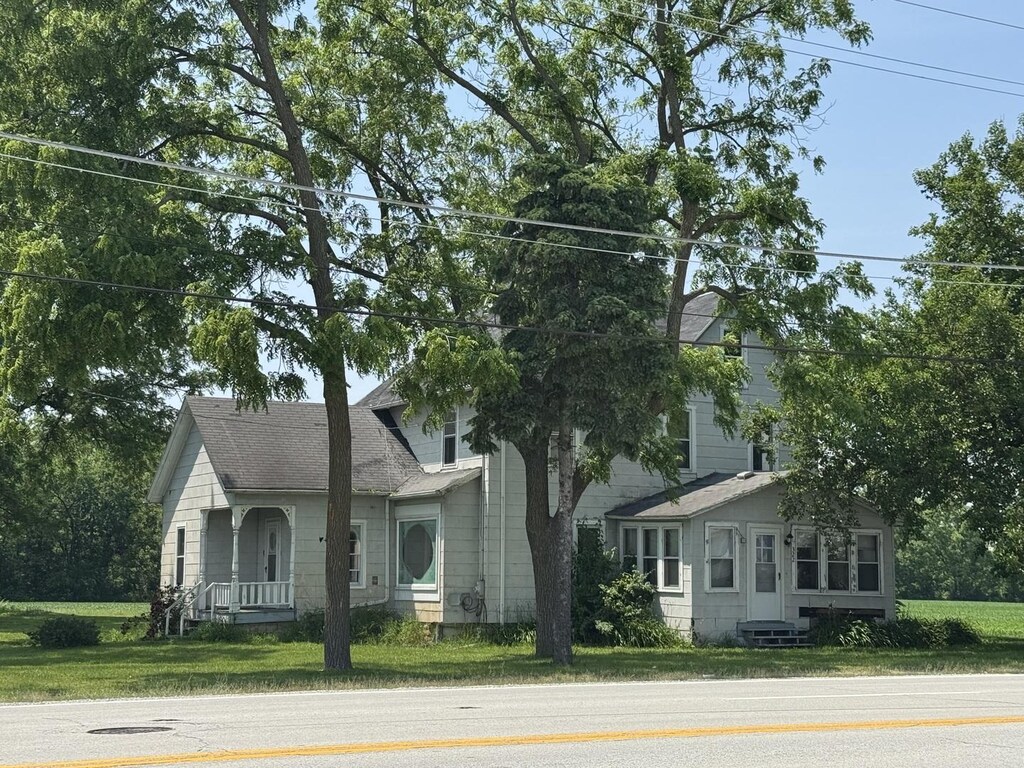 322 N Harlem Ave, Peotone, IL 60468 - photo 1