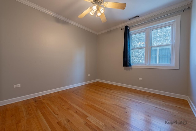 3454 N Ashland Ave Unit 4S, Chicago, IL 60657 - empty room featuring light wood-style floors, crown molding, and a ceiling fan