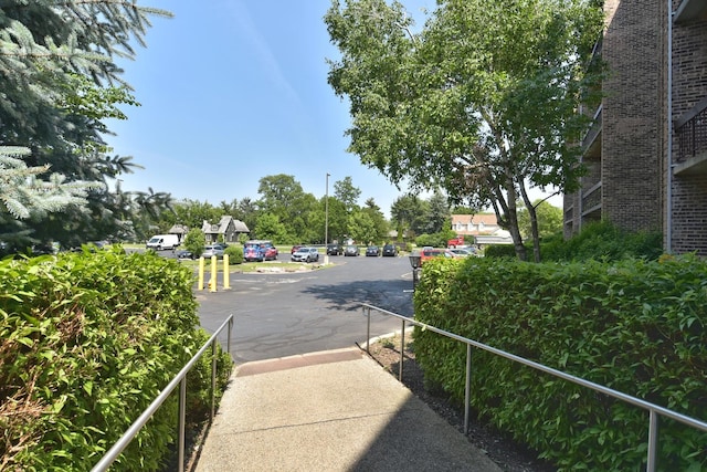 1400 N Elmhurst Rd Unit 310, Mount Prospect, IL 60056 - view of street