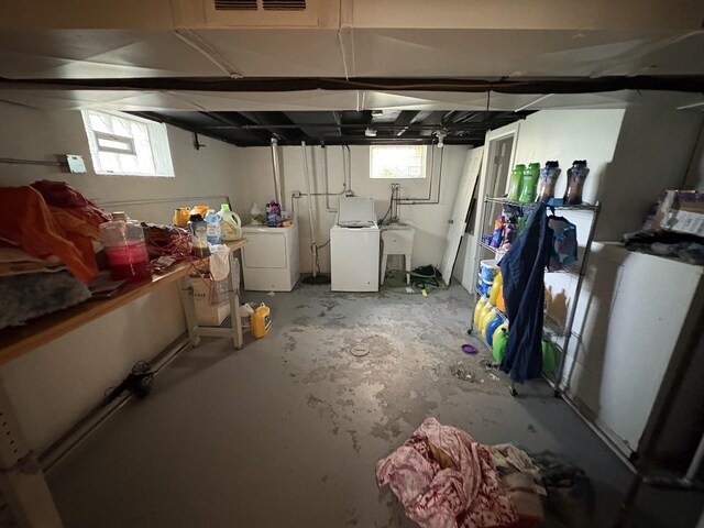 409 W 15th St, Chicago Heights, IL 60411 - basement with separate washer and dryer and a sink