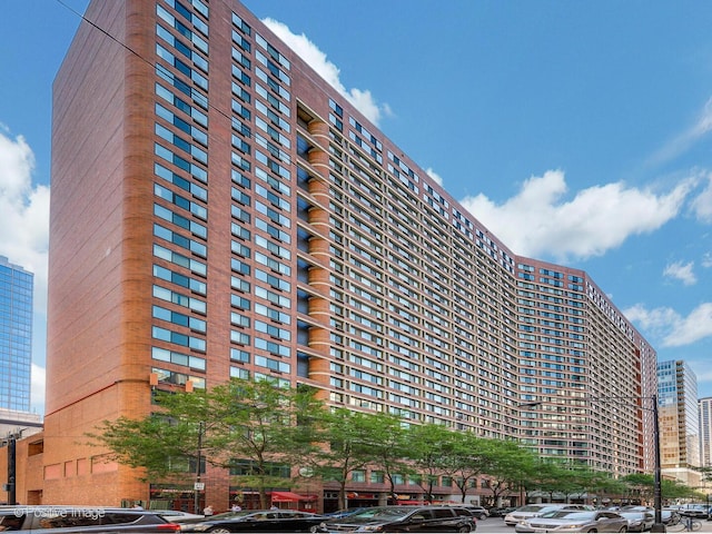 211 E Ohio St Unit 2707, Chicago, IL 60611 - view of building exterior