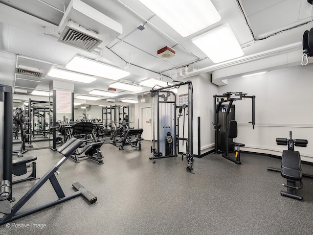 211 E Ohio St Unit 2707, Chicago, IL 60611 - view of exercise room