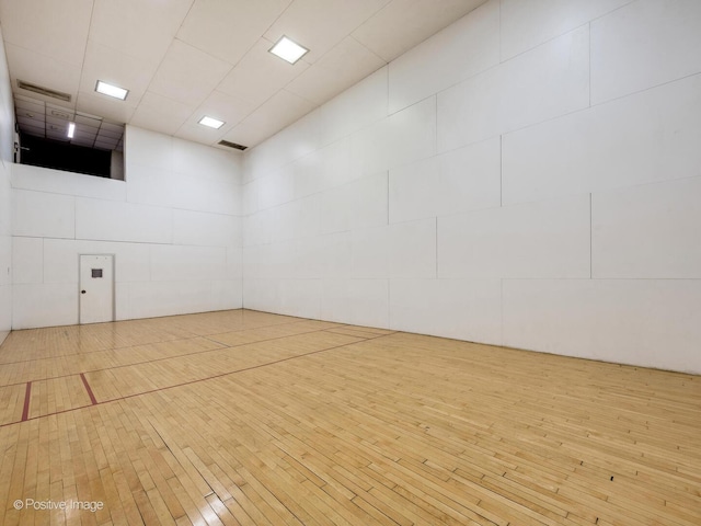 211 E Ohio St Unit 2707, Chicago, IL 60611 - view of home's community