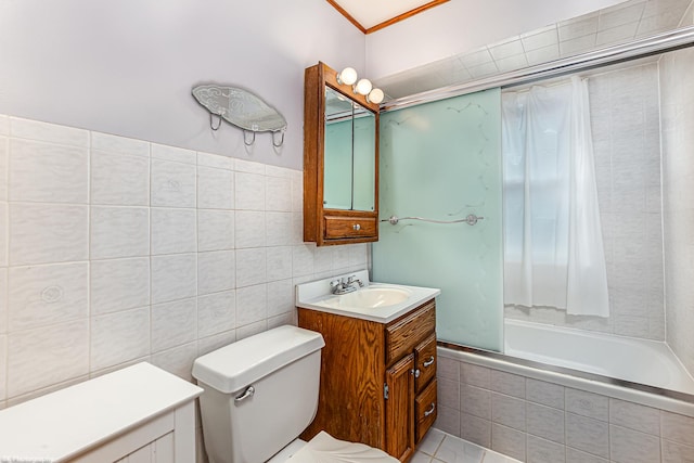 9619 S 53rd Ave, Oak Lawn, IL 60453 - bathroom with vanity, tiled shower / bath combo, and tile walls