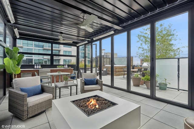 128 S Green St Unit 5Ab, Chicago, IL 60607 - sunroom / solarium with an outdoor fire pit