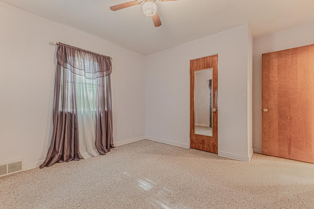 716 Kirkwood Ave, Winthrop Harbor, IL 60096 - unfurnished room with ceiling fan and carpet