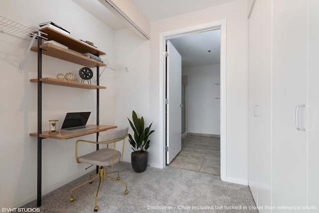 1515 S Prairie Ave Unit 715, Chicago, IL 60605 - carpeted home office with baseboards