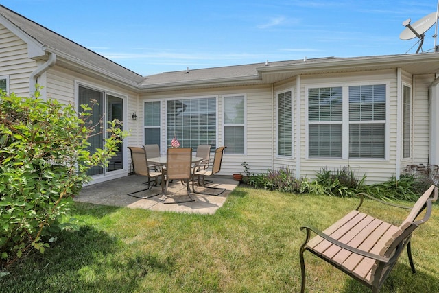 11768 Chatfield Xing, Huntley, IL 60142 - view of patio