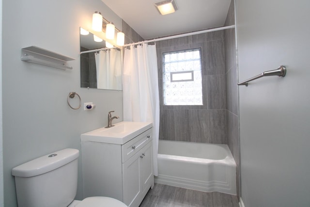 1001 Wilcox St, Joliet, IL 60435 - bathroom featuring vanity, shower / tub combo with curtain, and wood finished floors