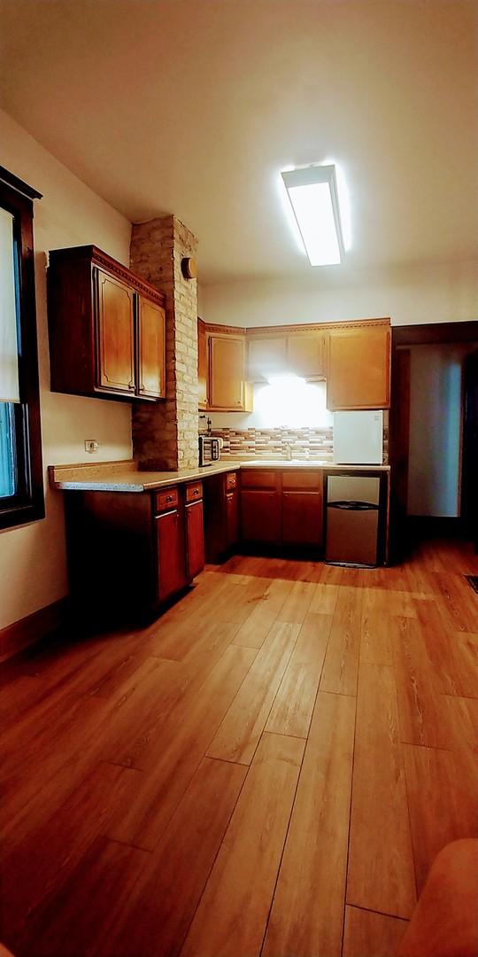 4244 N Ashland Ave, Chicago, IL 60613 - photo 11