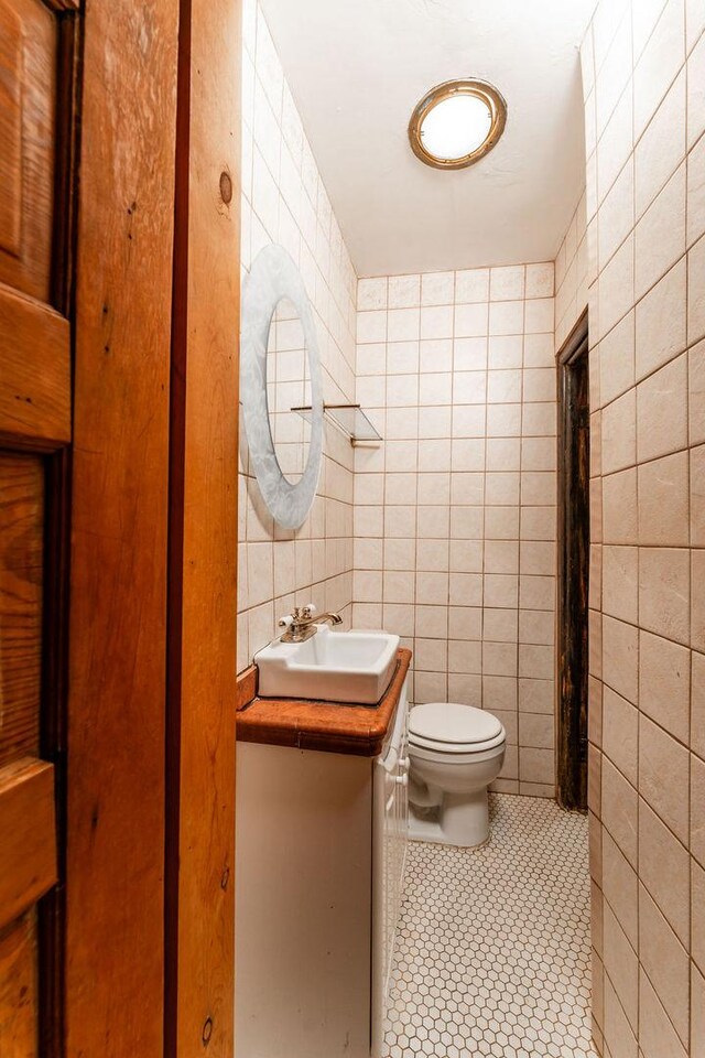 4244 N Ashland Ave, Chicago, IL 60613 - photo 15