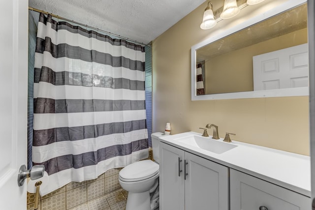 22904 Valley Dr, Richton Park, IL 60471 - full bathroom featuring vanity, a textured ceiling, a shower with curtain, and tile patterned flooring