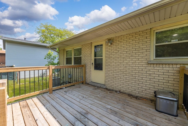 22904 Valley Dr, Richton Park, IL 60471 - view of wooden deck