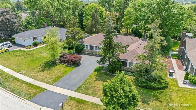 442 Kings Way, Mundelein, IL 60060 - aerial view of property and surrounding area