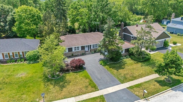 442 Kings Way, Mundelein, IL 60060 - aerial view of property and surrounding area