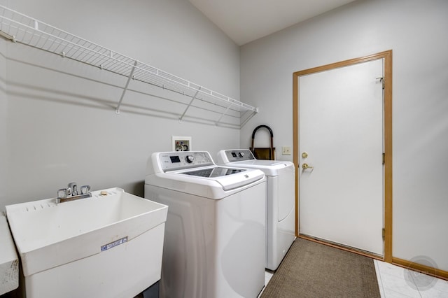 1478 W Flint Ln, Romeoville, IL 60446 - laundry room featuring washer and dryer