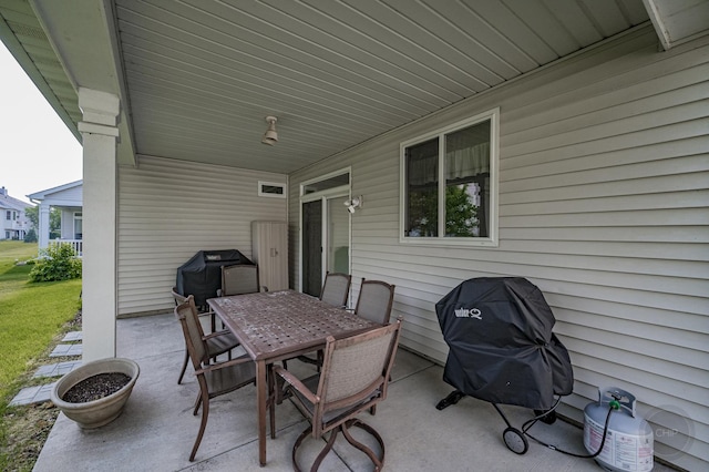 1478 W Flint Ln, Romeoville, IL 60446 - view of patio / terrace with outdoor dining area and area for grilling