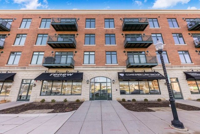 160 S River St Unit 204, Aurora, IL 60506 - view of apartment building / complex