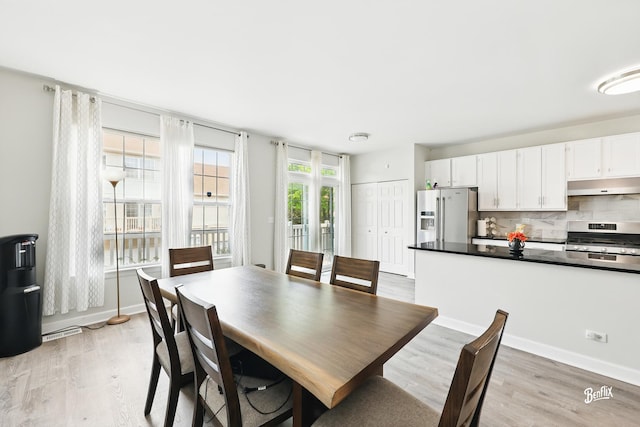 1272 Georgetown Way, Vernon Hills, IL 60061 - dining room featuring light wood-style flooring