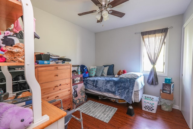 400-02 S Washington St, Braidwood, IL 60408 - bedroom with wood finished floors and ceiling fan