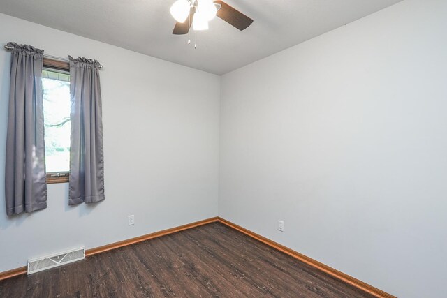 400-02 S Washington St, Braidwood, IL 60408 - unfurnished room featuring wood finished floors and ceiling fan