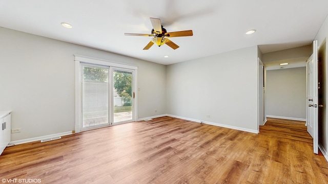 4265 Portage Ln, Hoffman Estates, IL 60192 - unfurnished room with a ceiling fan, light wood-style flooring, and recessed lighting