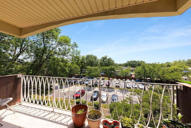1311 S Finley Rd Unit 411, Lombard, IL 60148 - photo 6