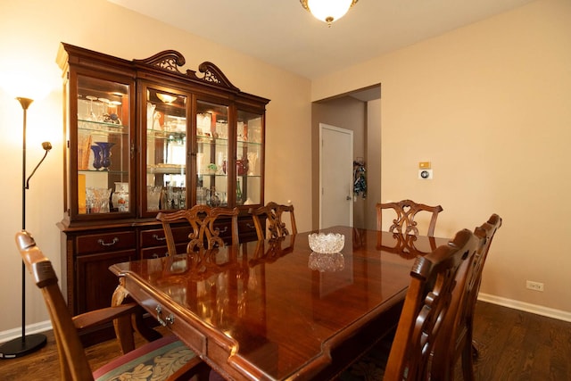 85 Fieldstone Dr, Lake Villa, IL 60046 - dining area with dark wood finished floors and baseboards