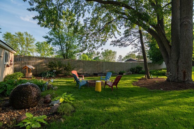 85 Fieldstone Dr, Lake Villa, IL 60046 - view of yard featuring a fire pit
